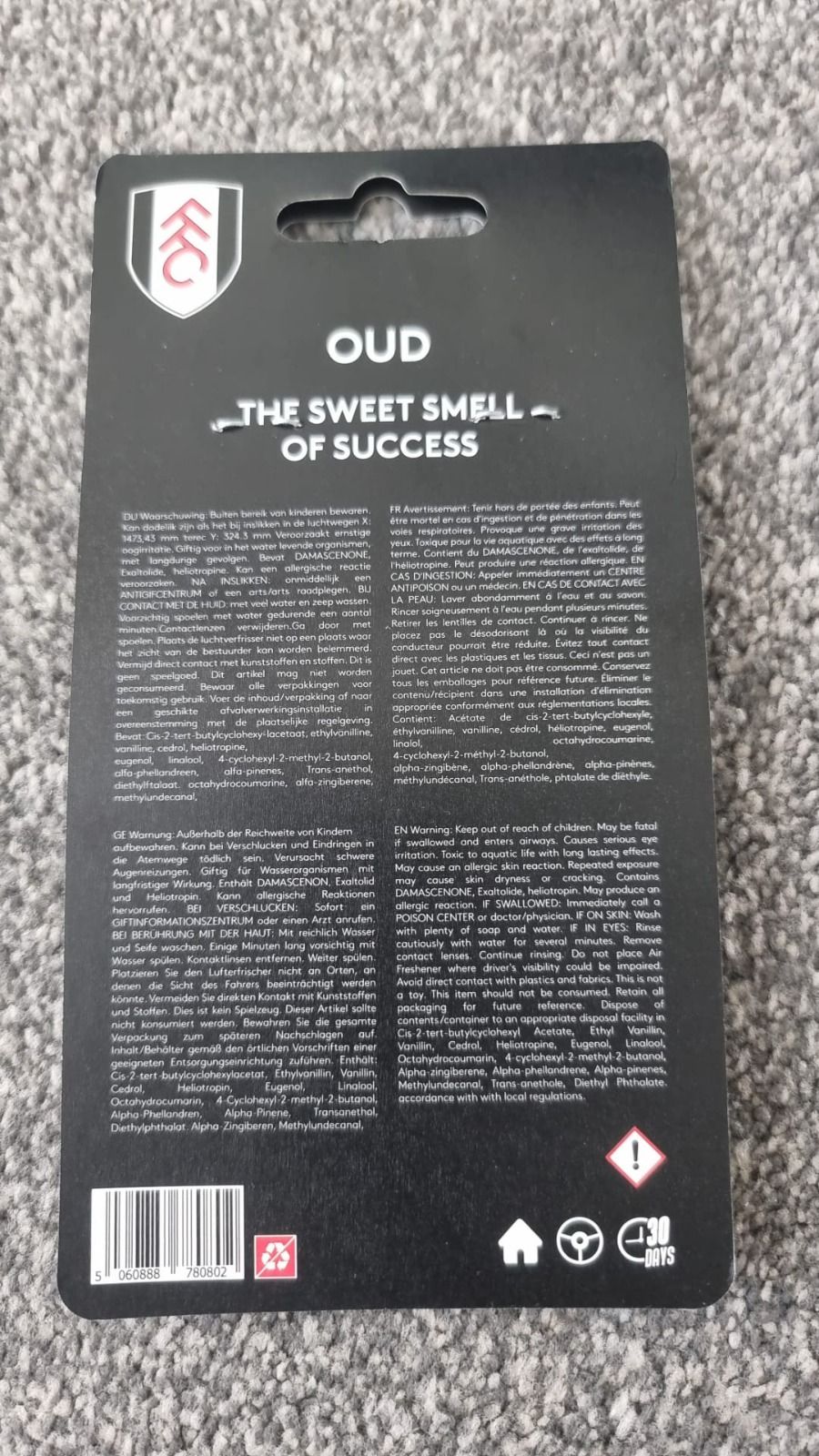 Reverse of the retail pack